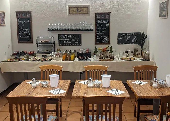 Rheinauer Hof - bed&breakfast Mannheim